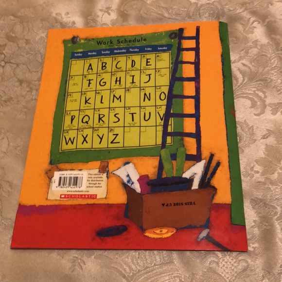 ALPHABET UNDER CONSTRUCTION - NWOT SCHOLASTIC CHILDREN’S  EDUCATION -  #262 - Picture 3 of 6